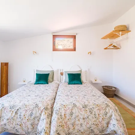 Casita Flor Y Lluvia * Tejeda (Gran Canaria)
