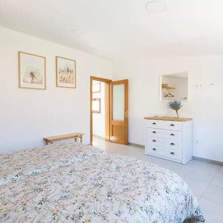 Casita Flor Y Lluvia * Tejeda (Gran Canaria)